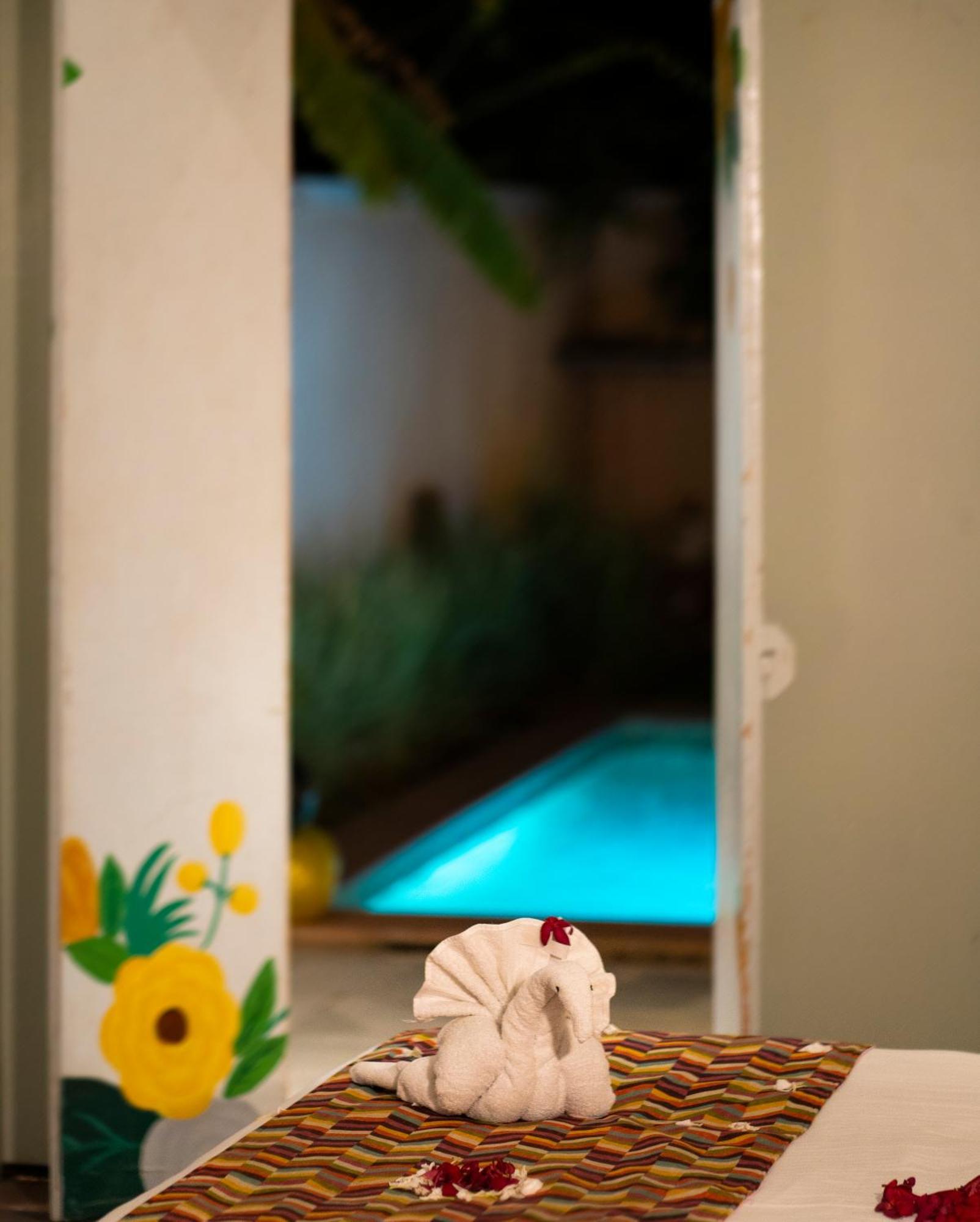 Parijat Private Pool Villa 1, 2 And 3 Bhk Udaipur Exterior foto